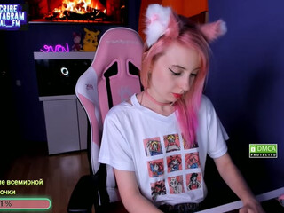 ladyGaga charming bitch shows breasts