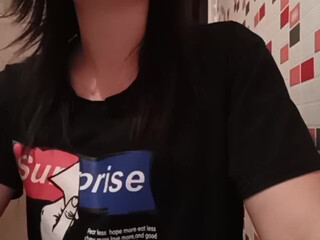 lapochka cute blonde in free chat