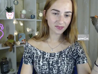 MollyMae Charming bitch