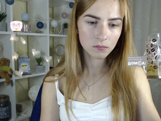 MollyMae pathetic brunette seduces with incredibly sexy body and enviable appearance