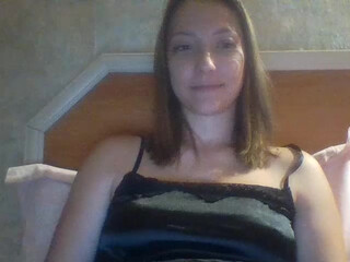 YUMMYXS shy girl exposes beautiful tits