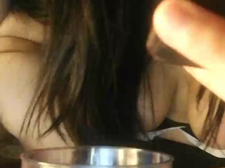 666sexdoll shy mare gently jerks her pussy