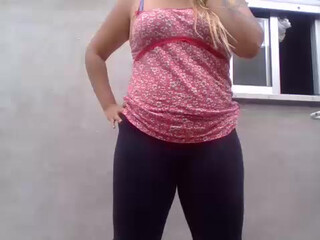 albitaconeja69 gorgeous bitch bares her breasts