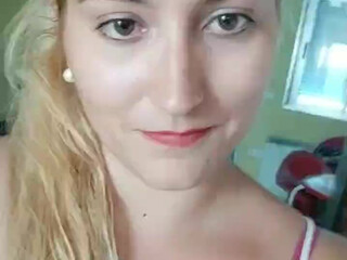 albitaconeja69 gentle erotic spinning at the chair