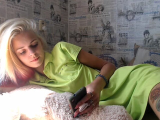 AlexaSweet2 charming ladies lend themselves to lust