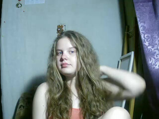 alicepussy appetizing mare jerking her pussy with a phallus