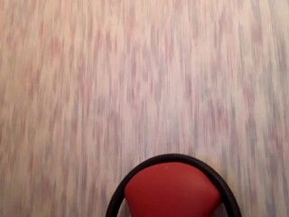 Armina330 beauty pulls the clitoris with a vibrator