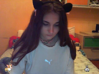 BLACKBLANCA slut fingers her pussy