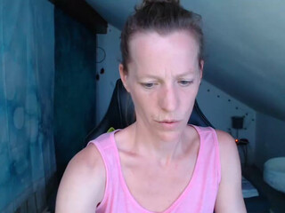 blueeye girl Chic schoolgirl