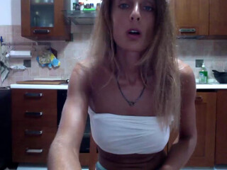 caledoniax2 Luxury lady