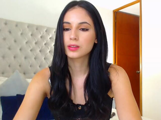 carolinamira Blonde trash