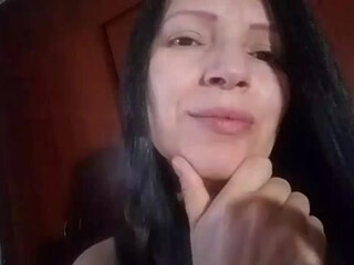 cjpq2525 sexy babe showed her tits