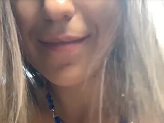 DiodoraDi mature slut gets naked on camera