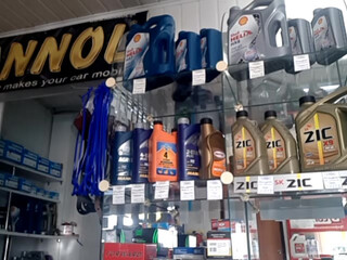 ekaterinkakr black-haired nymph pulls pussy