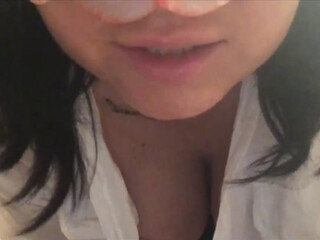 Elenasssssd naughty female caresses shaved cunt