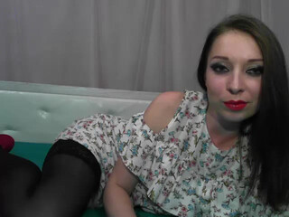 Emeraldass buxom slut