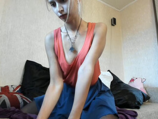 enchantressss shy curls yelling from a wild orgasm