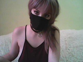 IceFire77713 Extravagant brown-haired woman