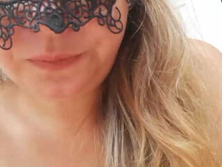 hotgirlfr naughty babe dancing striptease