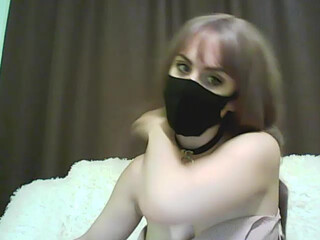 IceFire77713 charming ladies lend themselves to lust