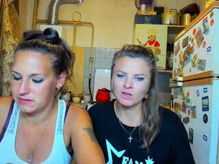 karolina1908 depraved plays with her holes