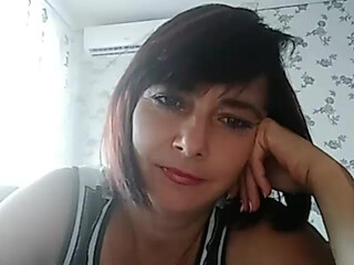 KoshkaKissES voluptuous