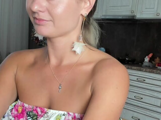 Kriszayka seductive babe masturbates shaved cunt