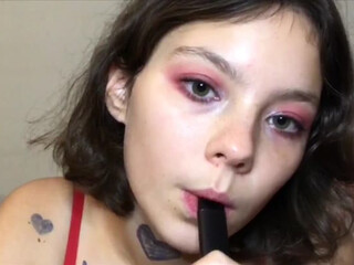 KusyaSexy Lovely chick