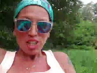 ladyblue delicious bitch pulls her holes