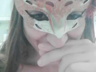 lareina sexy wonderful babe fucked in pussy after comfort