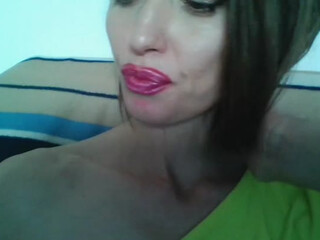 lilisexy14 cute bitch in erotic outfit