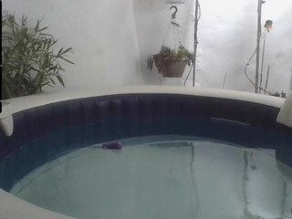 lovegame4 Lacy brunette