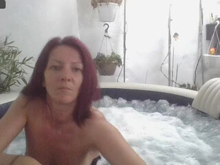 lovegame4 irresistible female posing in lingerie