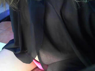 lucythealien hot blonde girl masturbates cunt