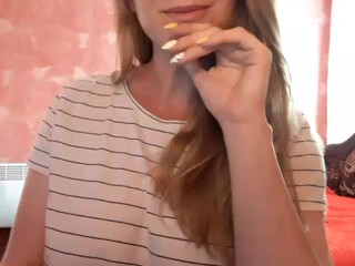 Malinkae beautiful girl eagerly rubs her clit