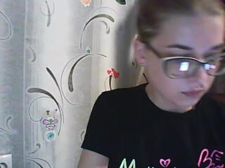 malvinella cute confused lustfully communicates in fries