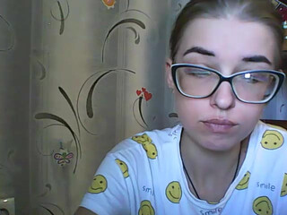 malvinella latin slut brightly fingering shaved holes