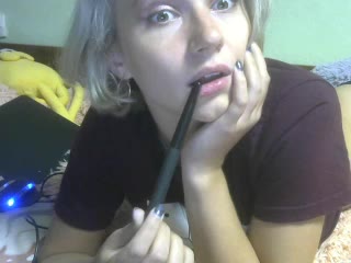 Martinsmit depraved women masturbate