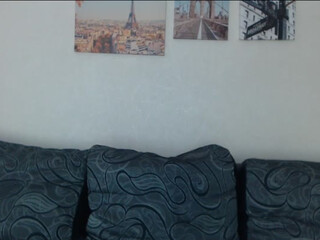 MilashkaRU shrew priestess passionately caresses pussy