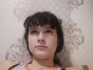 Mila18777 gorgeous lady seduces tight booty