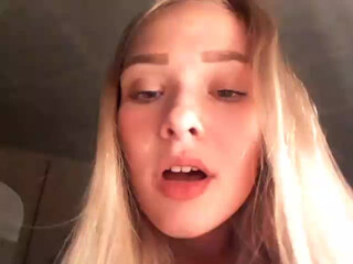 MissSunOh Black-haired mare