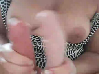 nadia blonde obstinate mare fingers jerking her pussy