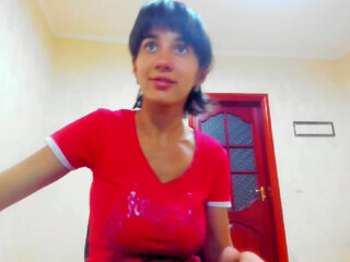 MylaYou fucking herself in her pussy