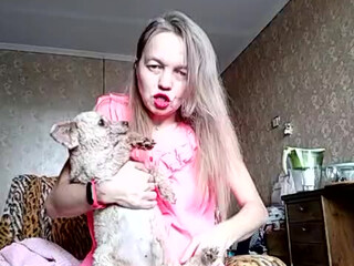 Nellyru luxurious lady fuck both holes