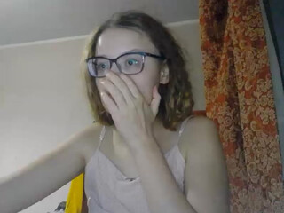 orange girl1 25 January 2020