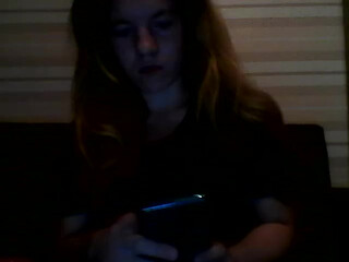 PrettyVoron tasty babe fucks her anus