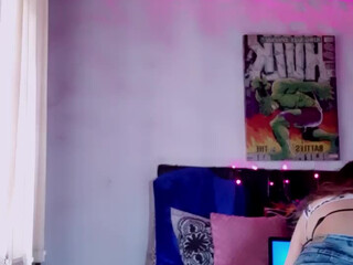 sahorix Drunk college girls have group sex