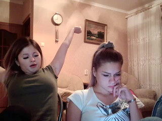 soskiisoski sexy caresses shaved holes