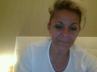 sucrette56 juicy slut gently masturbates cunt