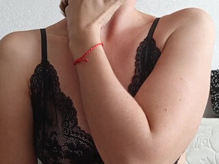 Tomuchofheave a test lady fucks sex toy